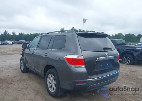 2012 Toyota Highlander Base V6 z USA, uszkodzony, nr VIN 5TDBK3EH1CS129367